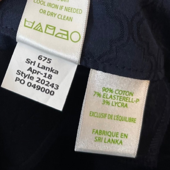 Lilly Pulitzer - Kelly Textured Ankle Length
Skinny Pant Midnight Navy - SIZE 2 - Picture 11 of 16